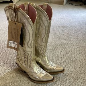 Junk Gypsie metallic gold cowboy boots